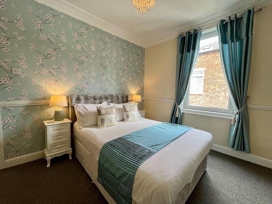 Scoresby Escape - Whitby Holiday Home Bagian luar foto